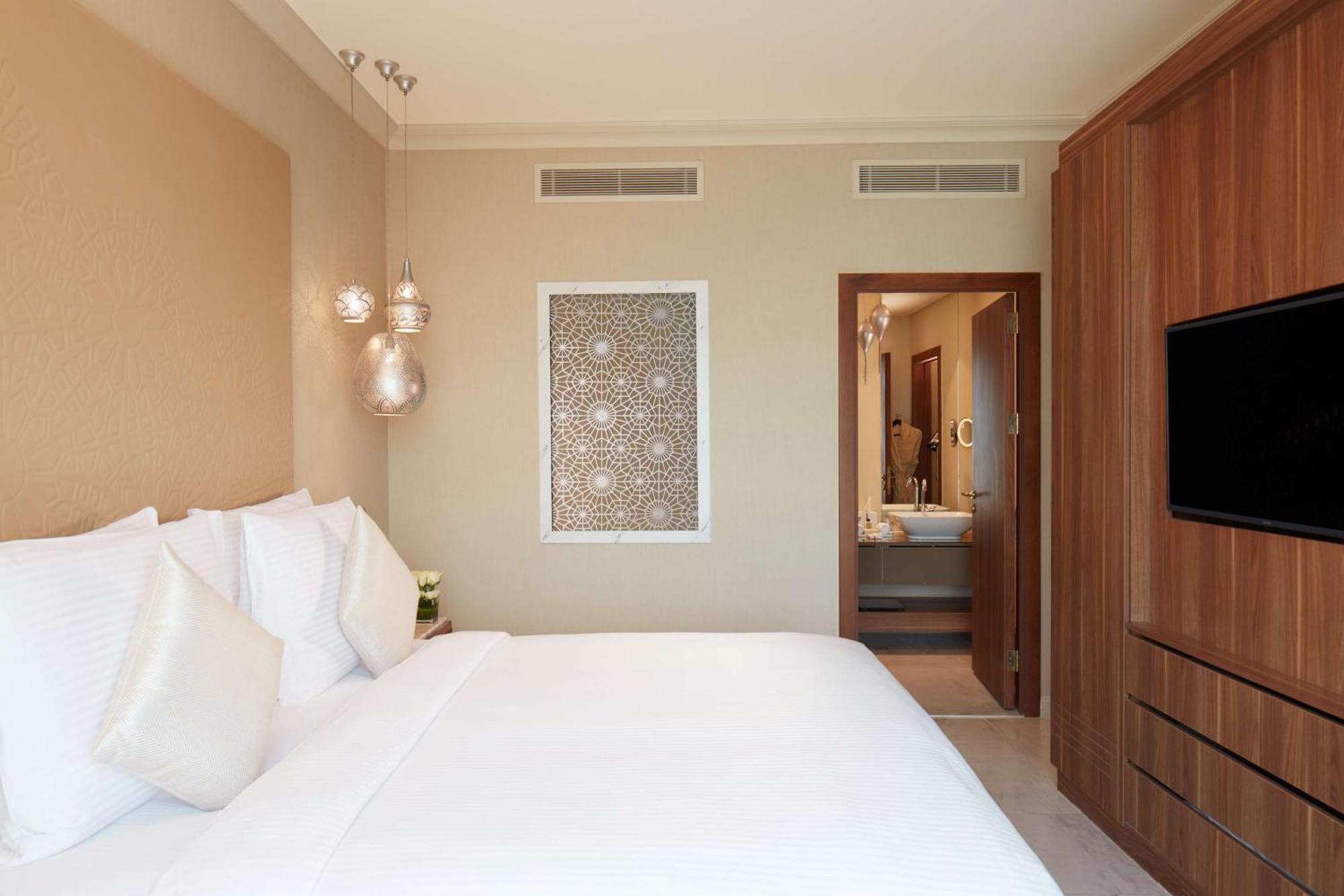 Hotel Tilal Jabal Al Kabah La Meca Exterior foto A bedroom at the hotel